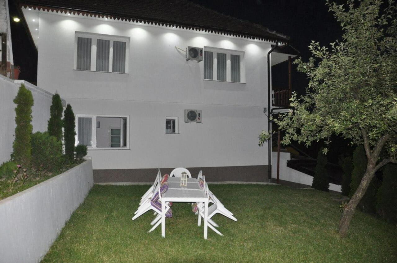 Lubina Apartments SJJ Buitenkant foto